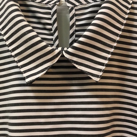 Donated🚨last chance‼️Oversized fashion top - Picture 6 of 8